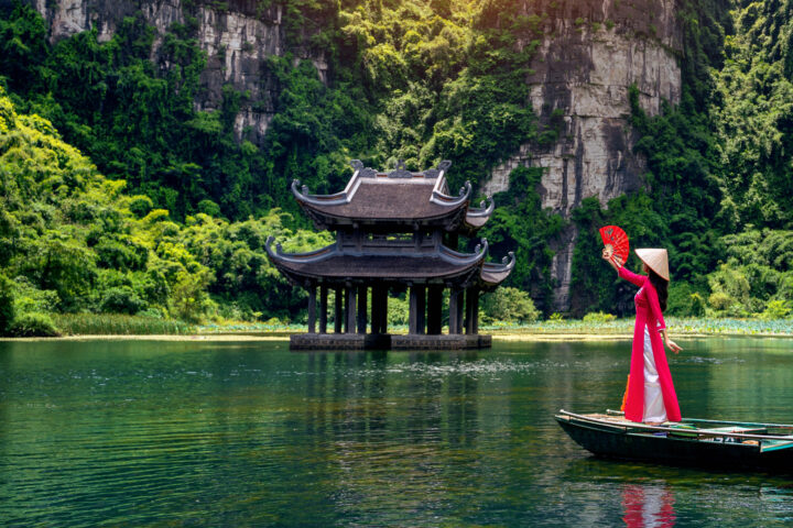 DISCOVERY VIETNAM 1